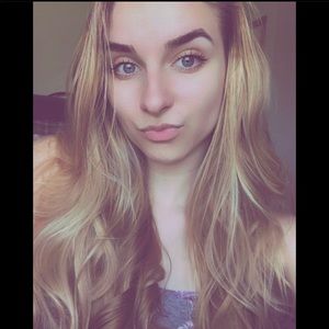 Meet your Posher, Abbie